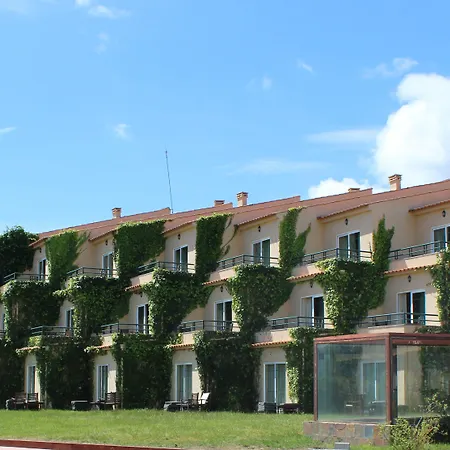 Da Montanha Hotel 4*