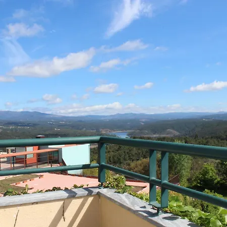 Da Montanha Hotel 4*