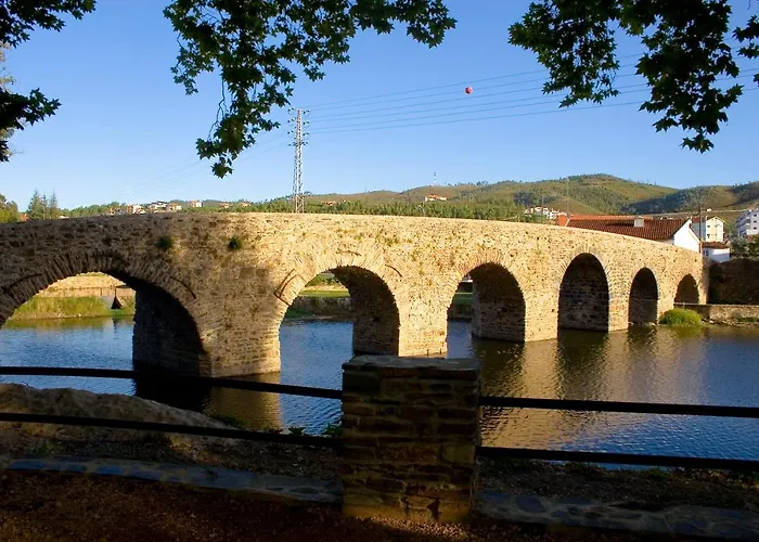 Da Montanha Hotel Pedrógão Pequeno