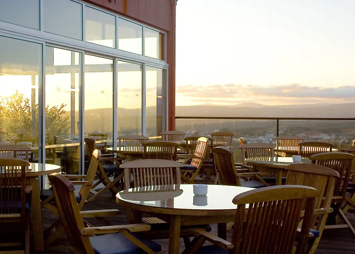 Da Montanha Otel 4*